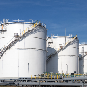 Cleaning Large Industrial Tanks